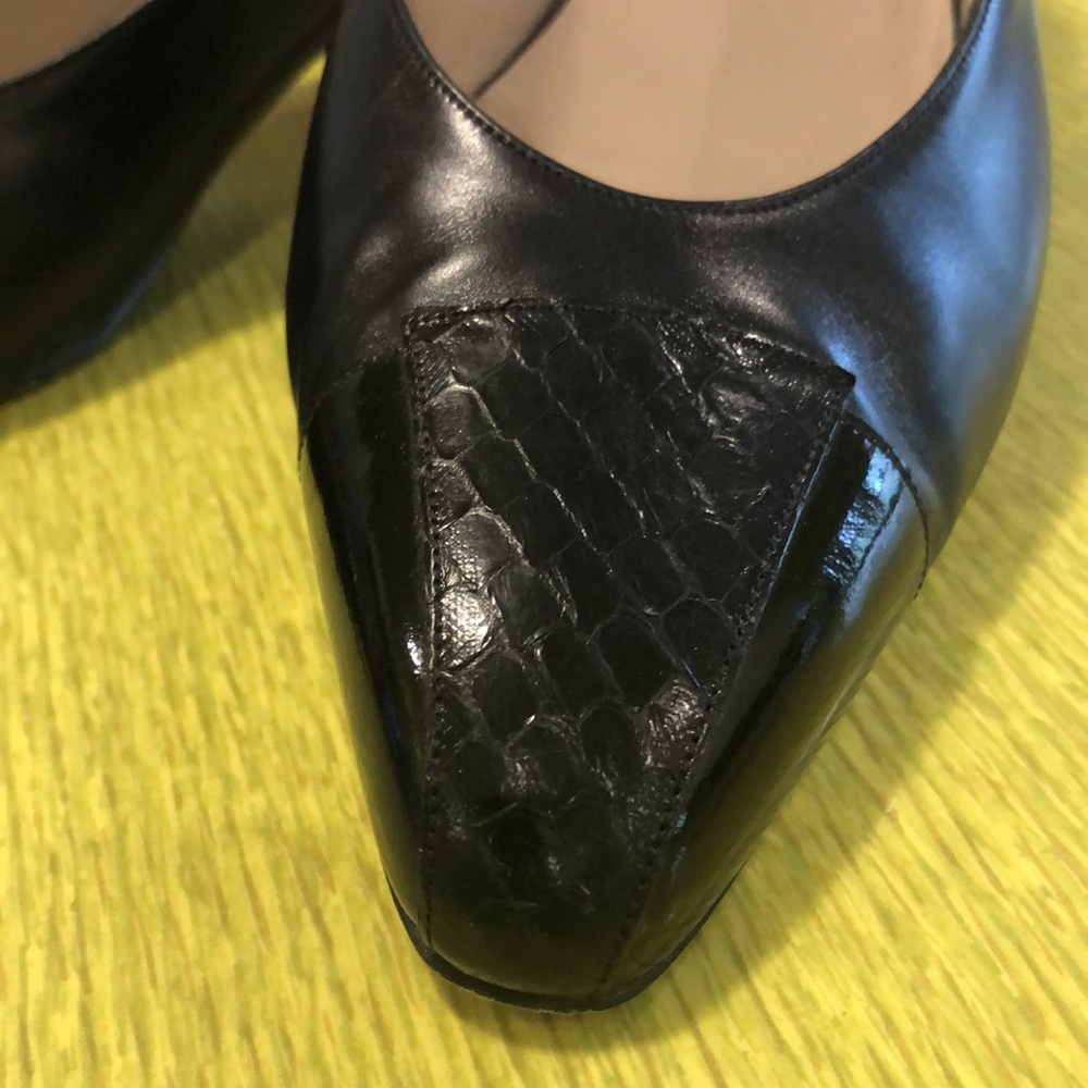 Salvatore Ferragamo Black Sling Back Shoes Saks Fifth Avenue - Picture 2 of 14